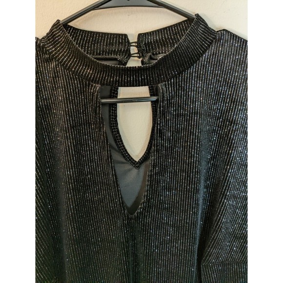 Forever 21 +, Size 0X, Black and Sparkly Keyhole Long Sleeve Knit Sweater - Picture 2 of 8